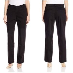 Relaxed Fit Straight Leg Black pant
